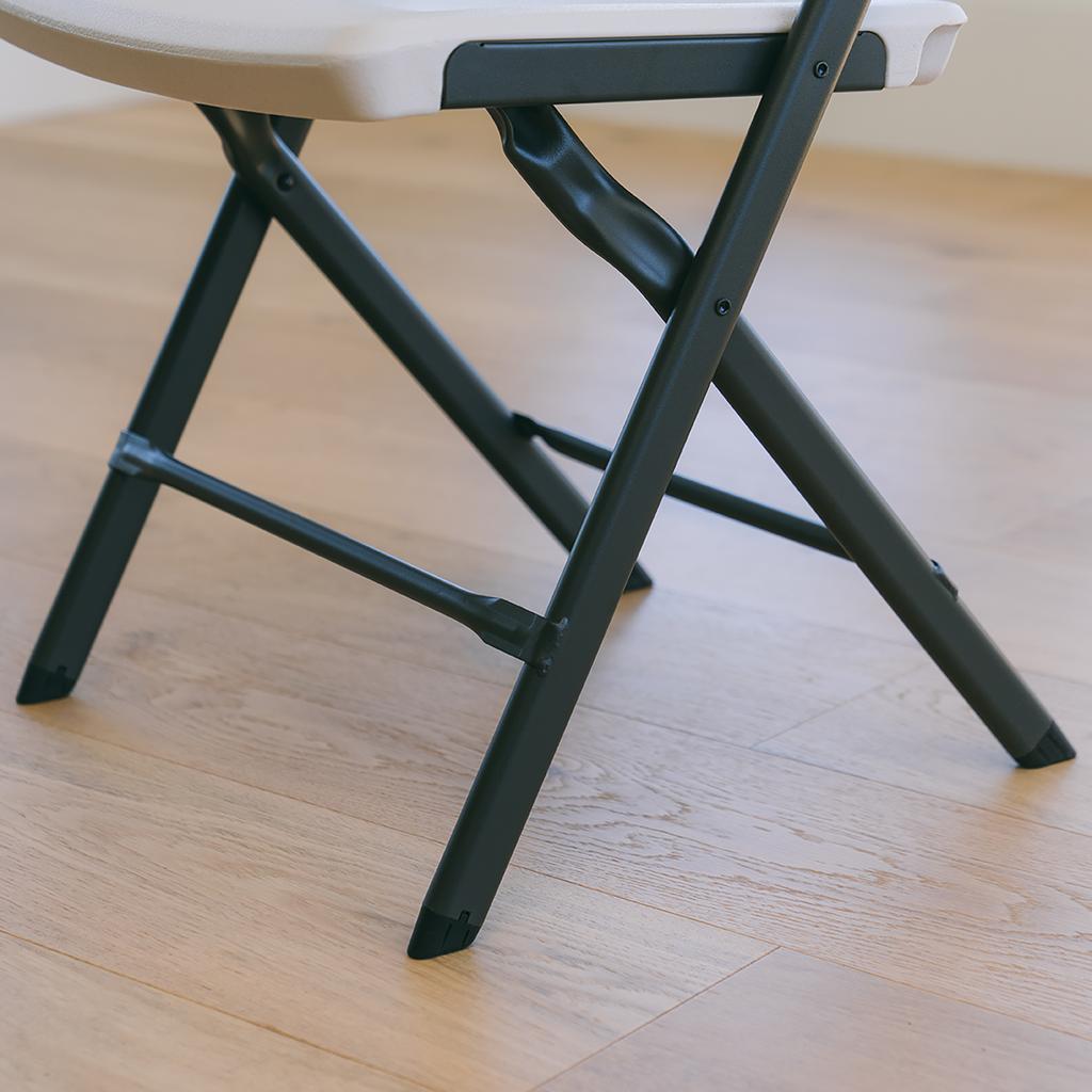 Lifetime Ergonomic Portable Folding Chair 85.85 cm x 57.65 cm x 47.5 cm / 33.8" x 22.7" x 18.7" ebuystt