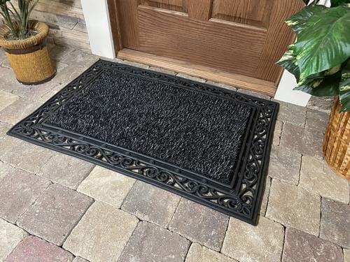 CleanMachine AstroTurf Doormat 23x5 inch x35.25 inch Made of Astroturf Easy to clean Shake out dirt Wash with garden hose Resist mildew/moisture-892179-0815448016014 dayana sifontes