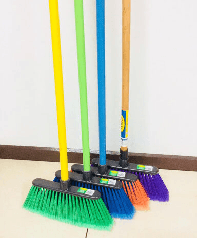 Eterna Slim Fit Straight Broom with Long Metal Handle, Indoor and Outdoor Use, Easy Assembly. Ideal for Cleaning Kitchen, Office, Home, Lobby and More – GP50 MEGA