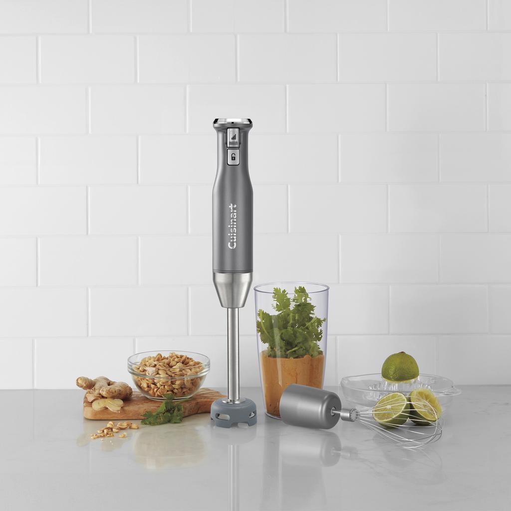 Cuisinart Hand Blender with 5 Speeds. Its variable pulse speed system allows for precise control, ensuring consistent and professional results in every preparation -496243 ebuystt