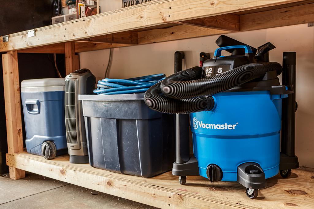 Vacmaster Vac Cleaner for Wet or Dry Surfaces 45 L / 12 gal-550301 Ebuystt