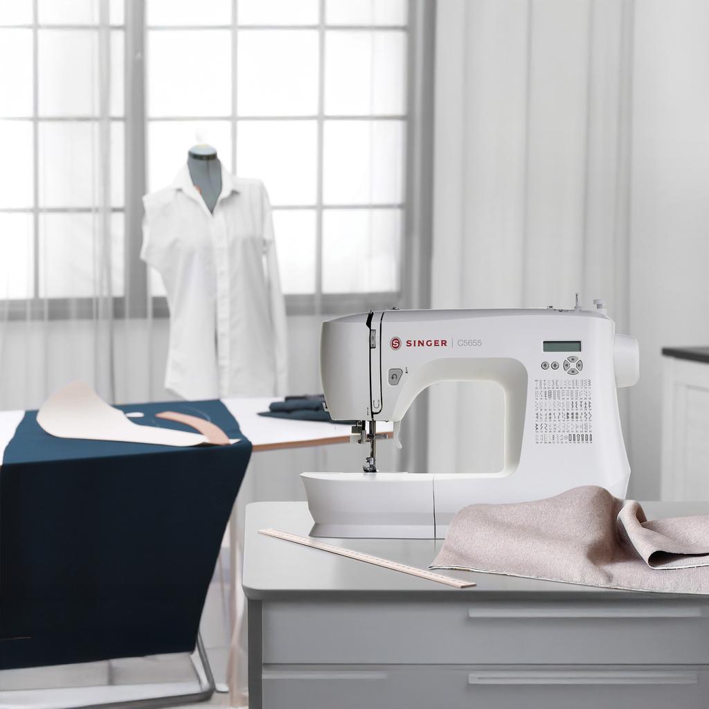 Singer Sewing Machine with LCD Screen-483138 ebuystt