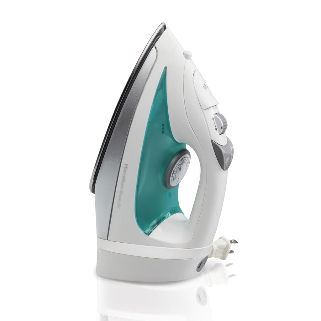 Hamilton Beach Steam Iron with Retractable Cord.In everyday life, presenting yourself with impeccable garments is essential, and with the Hamilton Beach Steam Iron, this becomes a simple and pleasurable task.-102546 EBUYSTT
