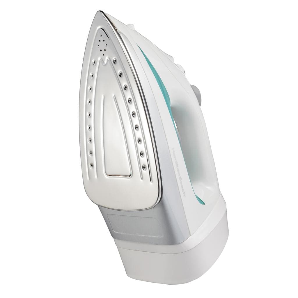 Hamilton Beach Steam Iron with Retractable Cord.In everyday life, presenting yourself with impeccable garments is essential, and with the Hamilton Beach Steam Iron, this becomes a simple and pleasurable task.-102546 EBUYSTT