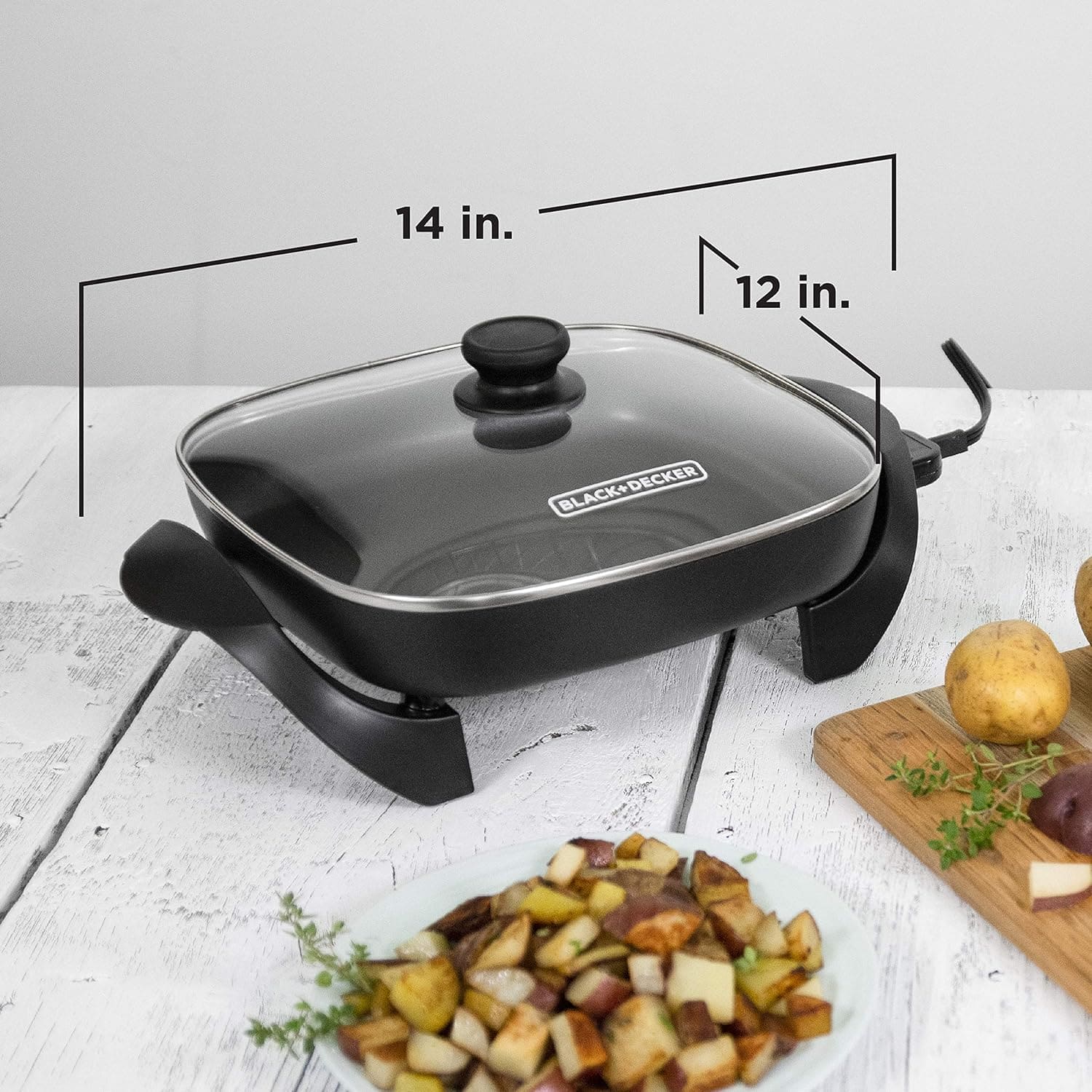 BLACK & DECKER SK1212B ELECTRIC SKILLET - BNDCJ656 Pie's Variety Store