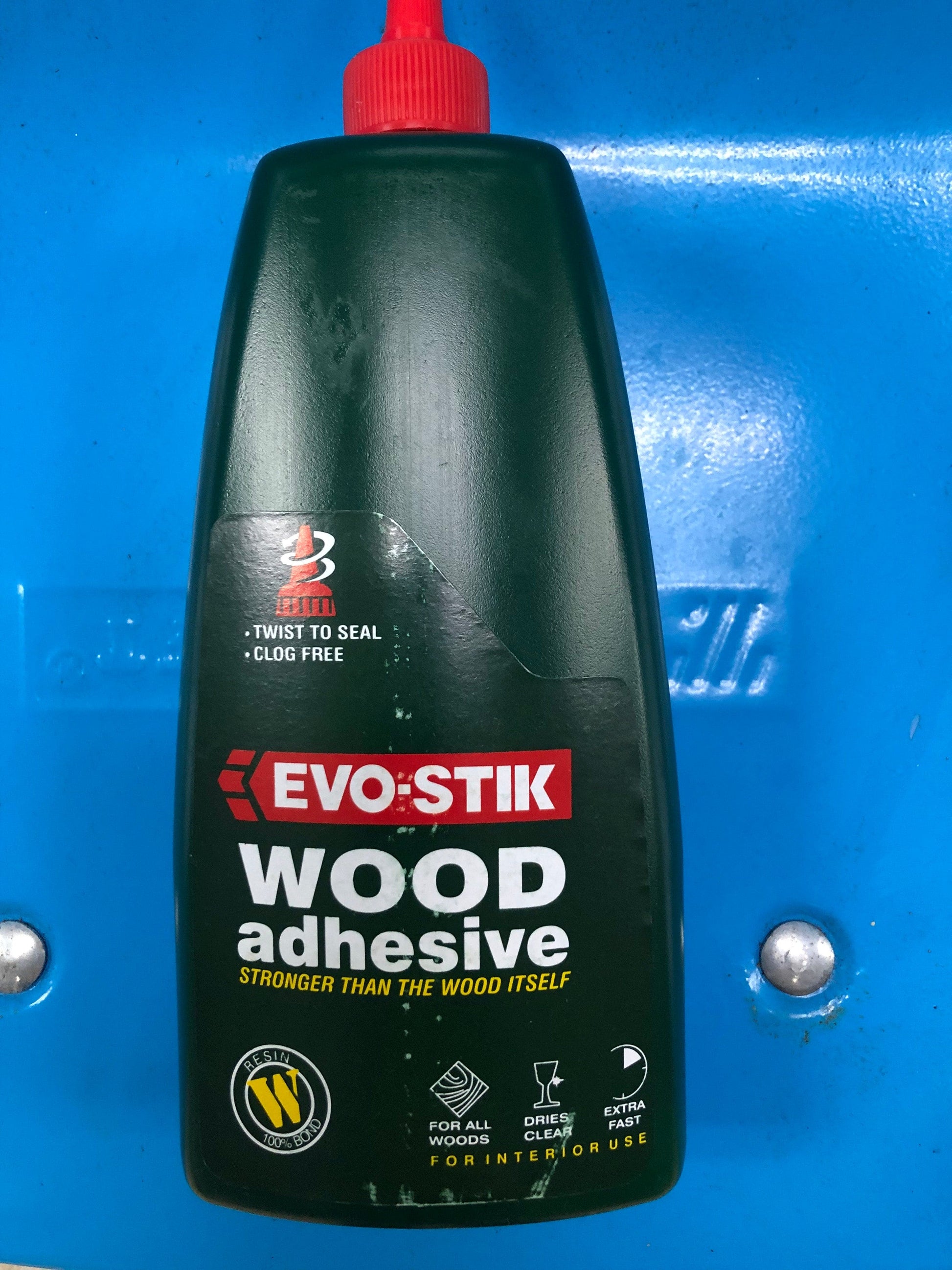 Evo Stik Wood Resin with Adhesive, Dries Fast, Dries Clear, For All Types of Wood - 501-15/20 MEGA