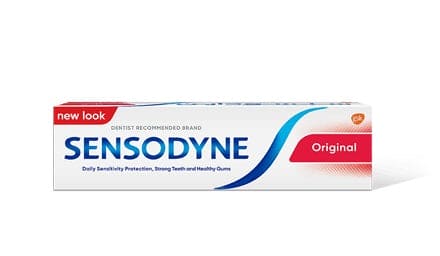Sensodyne Fresh Mint Sensitivity Toothpaste for Sensitive Teeth and Fresh Breath, 4 Oz - 31015808111 Pie's Variety Store