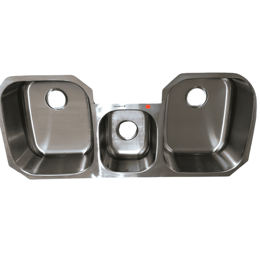 Traditional Triple Basin Sink 47" X 22" X 7" - AUGH021 MEGA