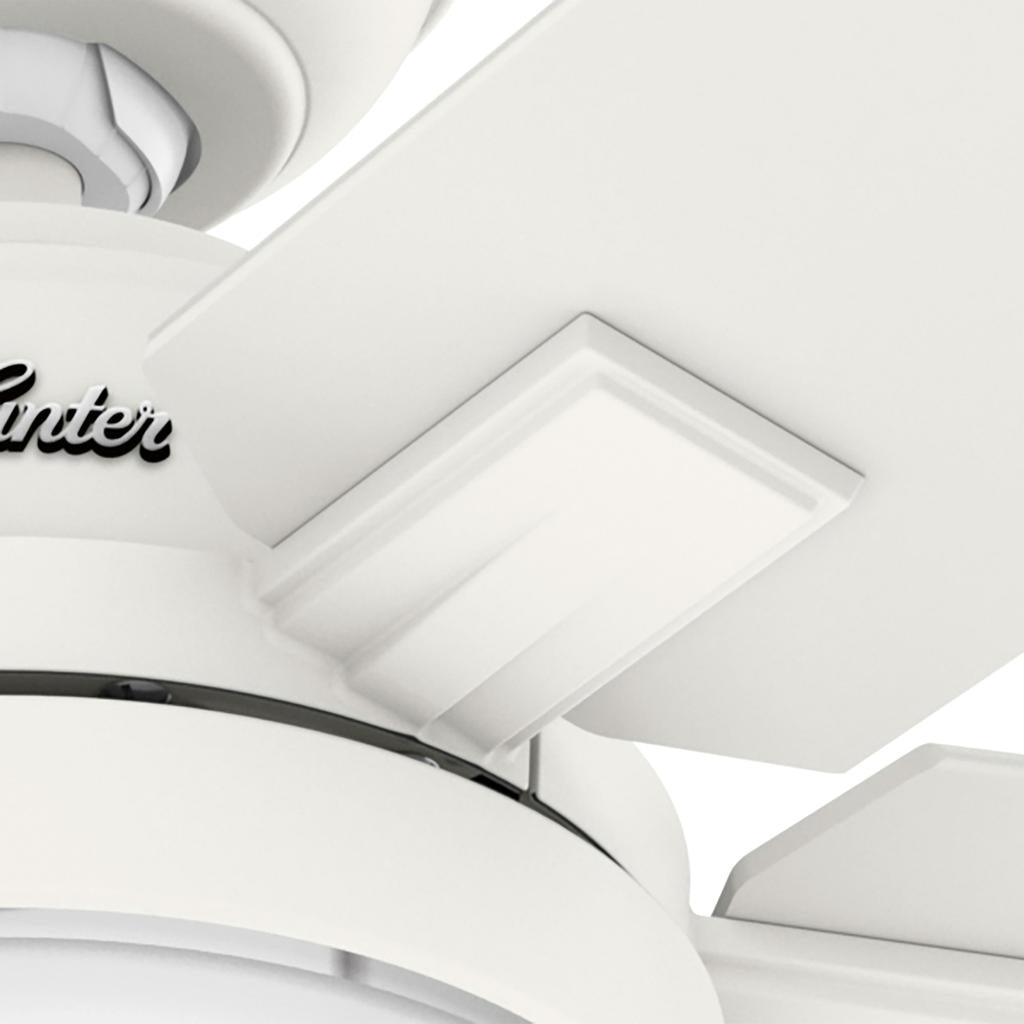 Hunter White Ceiling Fan with LED Light 132 cm / 52 inches - 502197 ebuystt