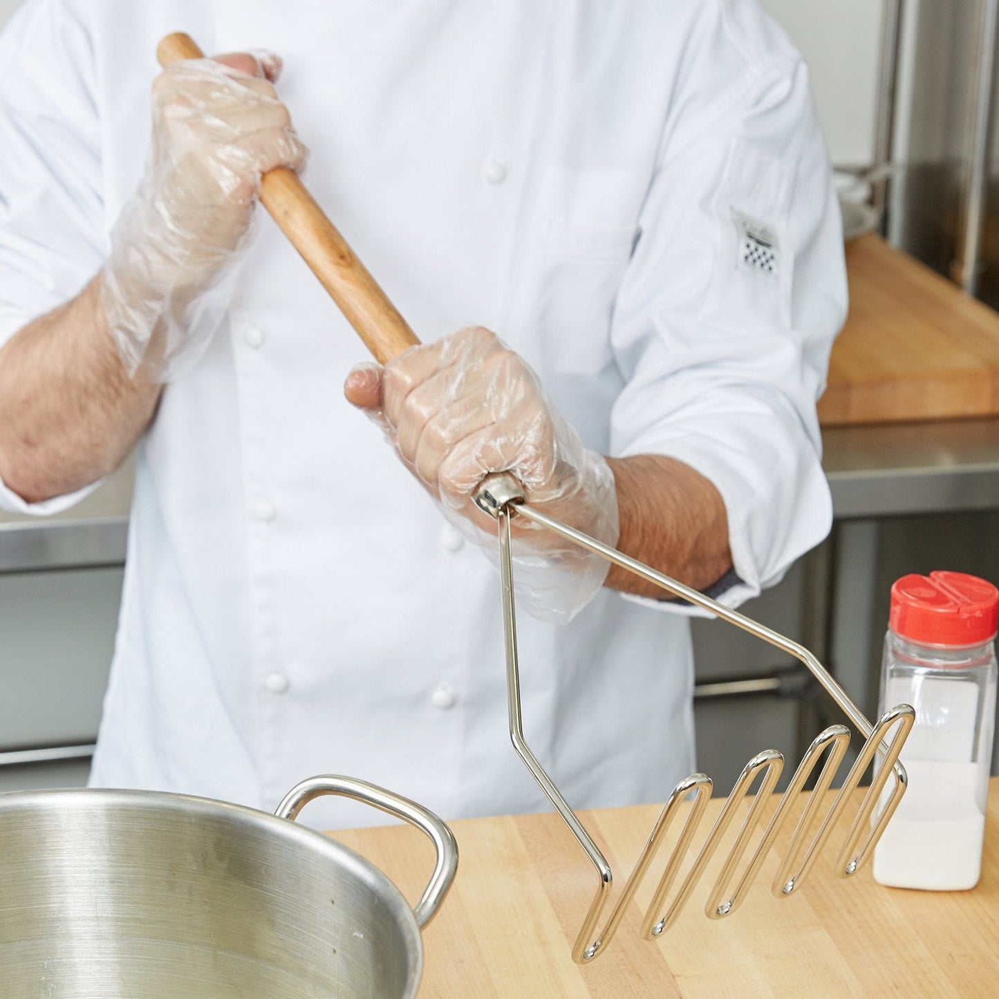 Royal Industries Potato Masher with Square Base, Chrome, 24 inch, Silver Mashed potatoes are one of the most satisfying sides a customer could ask for and it's also one of the most common  -ROY PM SQ 24 Hannah's Variety Store