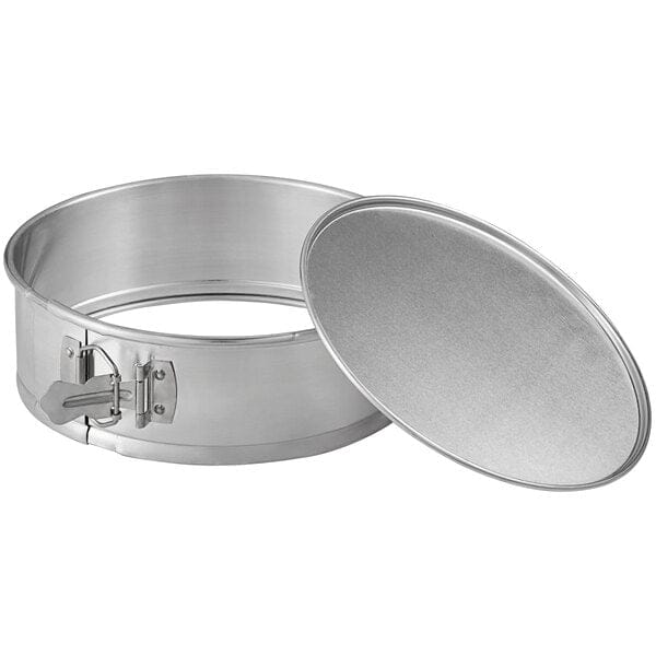 Royal Industries 9 inch x 3 inch Natural Finish Aluminum Springform Cake Pan   Try this 9 inch x 3 inch aluminum springform pan for cheesecakes, battercakes, and other specialty items-ROYSFP0903 Hannah's Variety Store