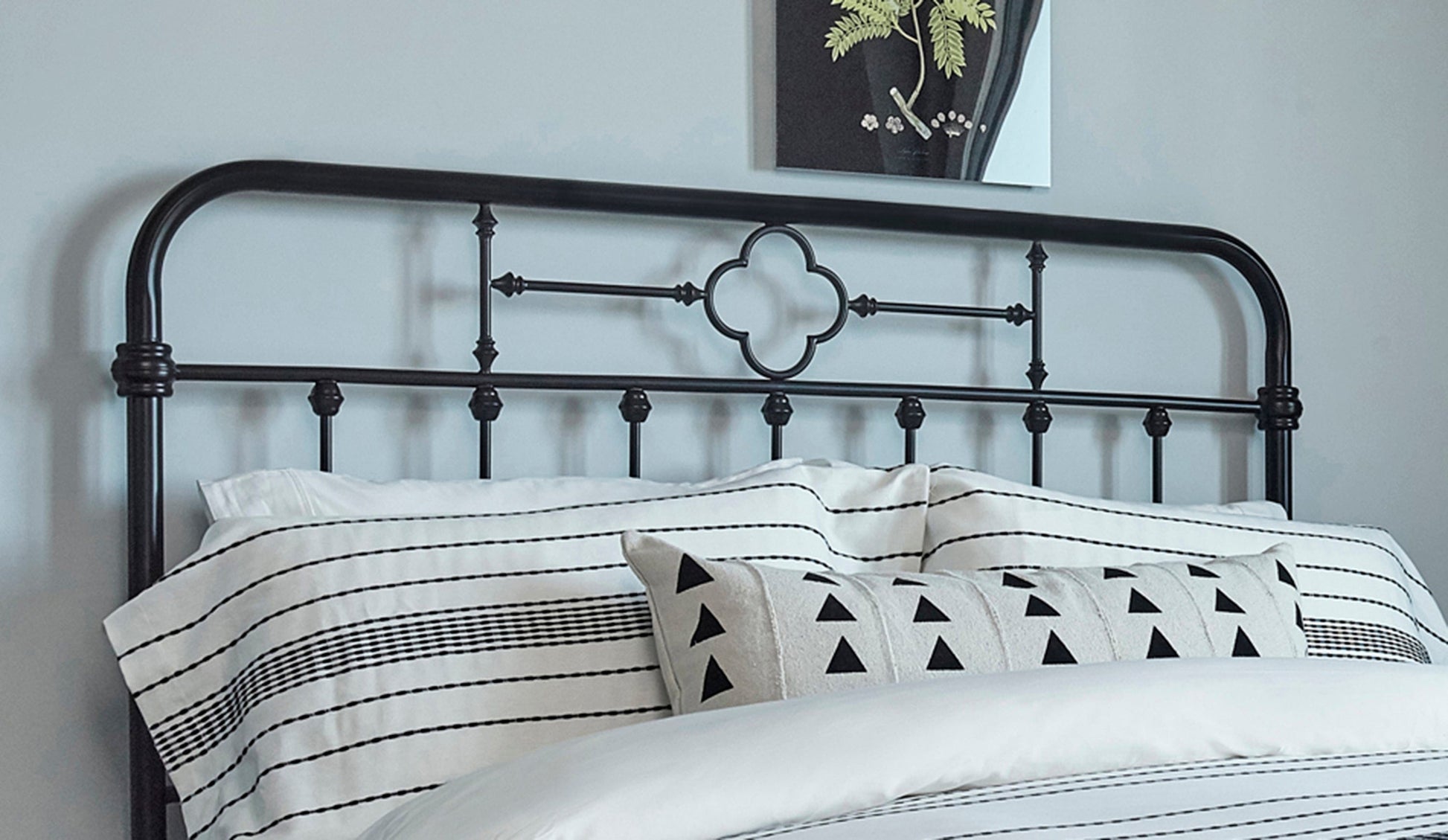 Queen/Full Headboard Matte Black - 305945QF A-Z Store Nadia