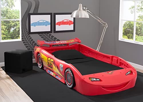 Delta Children Disney/Pixar Cars Lightning McQueen Toddler-to-Twin Bed with Toy Box Snooze 6 inch Memory Foam Twin Mattress (Bundle) EBUYSTT