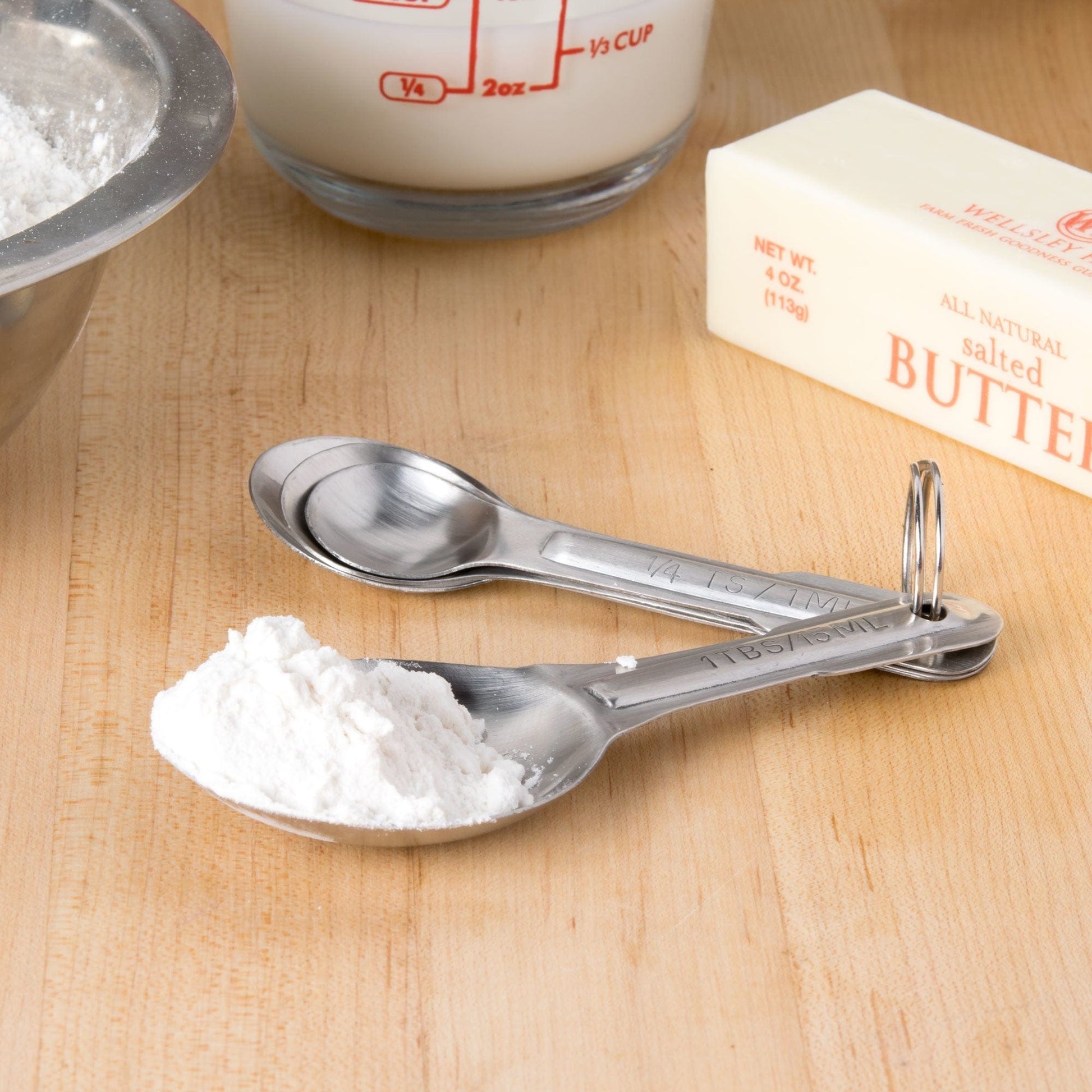 Royal Industries Measuring Spoons, Stainless Steel These spoons are the perfect solution for any busy kitchen or catering service, and their incredible value makes them a steal-ROYMS Hannah's Variety Store