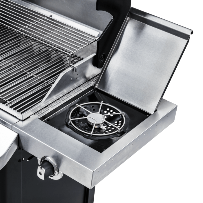 The Char‑Broil® Signature Series™ 3-Burner Gas Grill represents traditional grilling at its best.- 463348017 mega