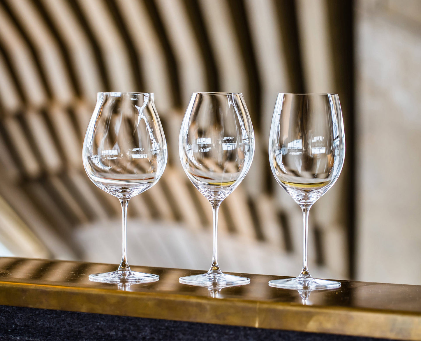 Riedel Veritas Red Wine Tasting Set revolutionizes the grape varietal-specific wine glass. The result is convincing: lighter, thinner and yet dishwasher-safe - for a unique wine-drinking experience - 5449/74 Pie's Variety Store