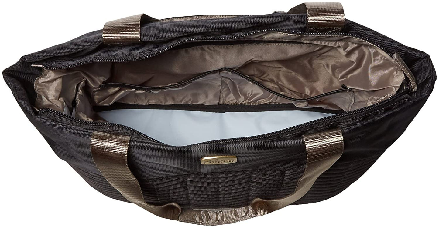 CHICCO  Diaper Bag Chevron Black: Thermal zippered bottle pocket with high-density thermal insulation and thermoflect radiant barrier - 06079396950070 ebuystt