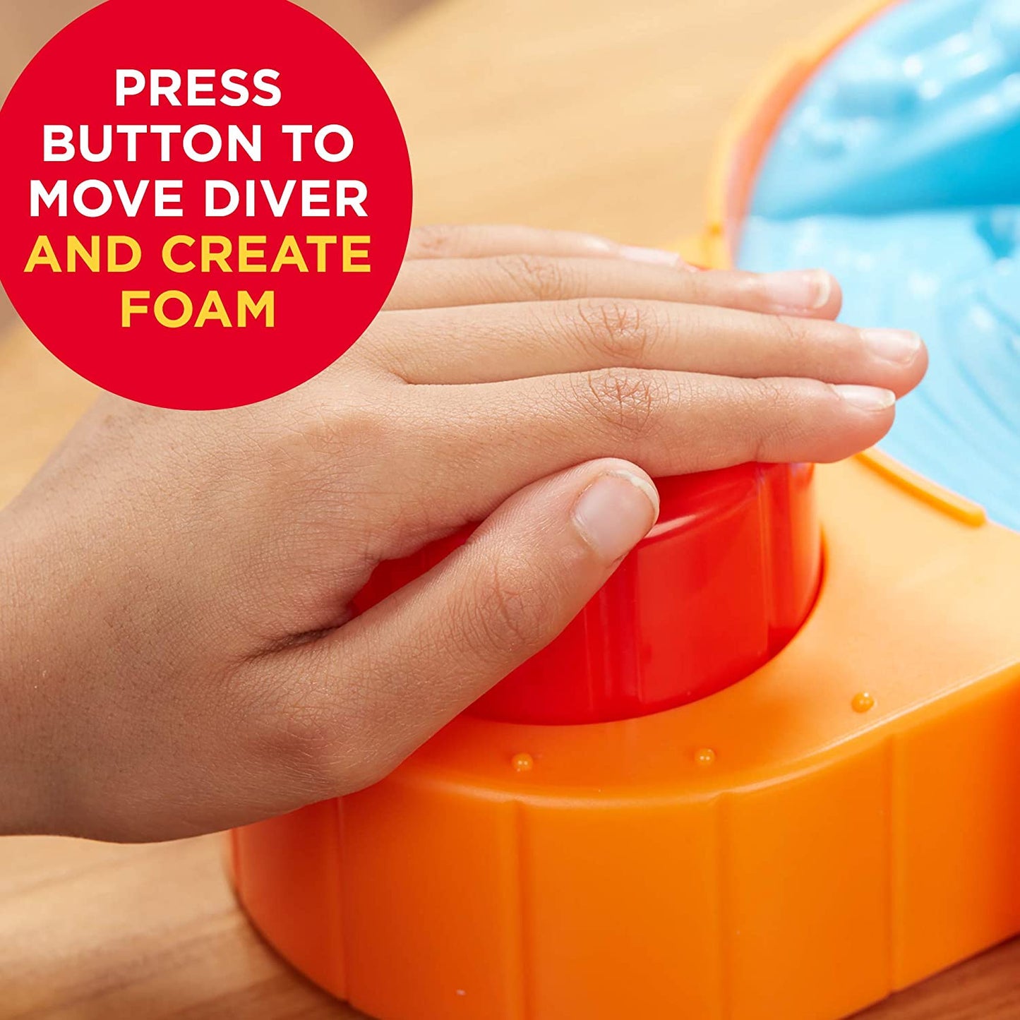 Hasbro Hot Tub High Dive: Pour the included demo bubble solution into the tub unit, spin the spinner, then press the big red button the number of times shown to send the diver up or down the ladder - E1919 ebuystt