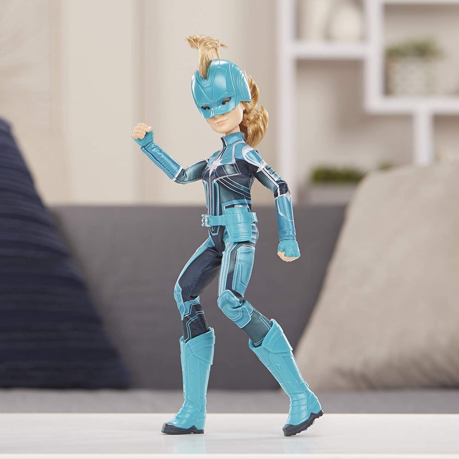 HASBRO Captain Marvel Starforce: Imagine the action, missions and adventures of Captain Marvel with dolls, role play items and more Inspired by the upcoming Captain Marvel movie - E4945 ebuystt