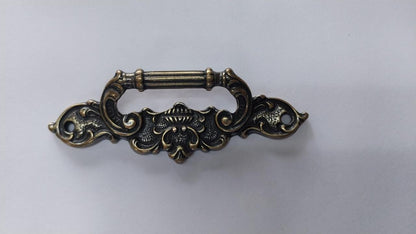 CABINET Handle AB – Antique drawer pulls with mounting screws. Mounting hole space: Brass Victorian floral pattern with black painting. Fit for: dresser drawer, cabinet, cupboard, jewelry box, wooden case, chest, wardrobe and other furniture MEGA