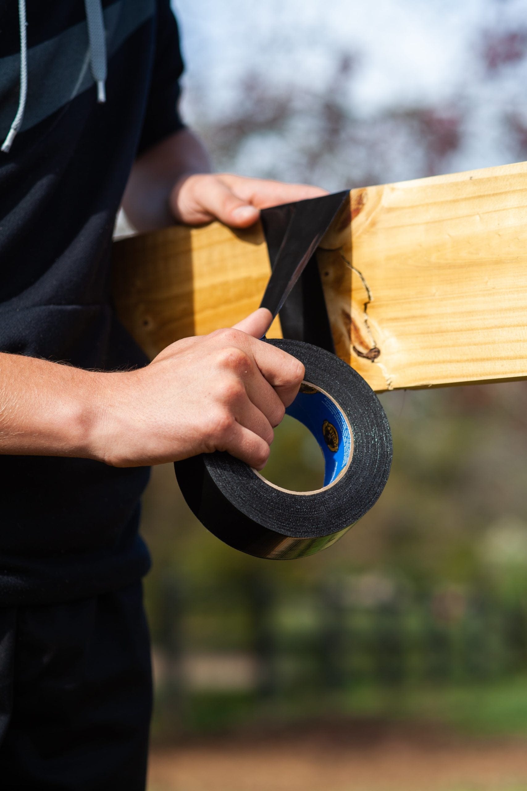Gorilla Permanent Tape All Weather is an ideal solution for outdoor repairs - 25 YRDS - 6009002 MEGA