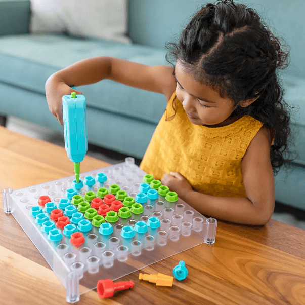 LEARNING RESOURCES Design & Drill See Through Creative Workshop: Play tools are ideal for developing motor skills - LR4114 ebuystt
