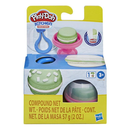 HASBRO Playdoh Cupcakes & Macarons: This mini clip-on Play-Doh cupcake or macaron set includes a little display stand with a built-in pretend mold - F1788