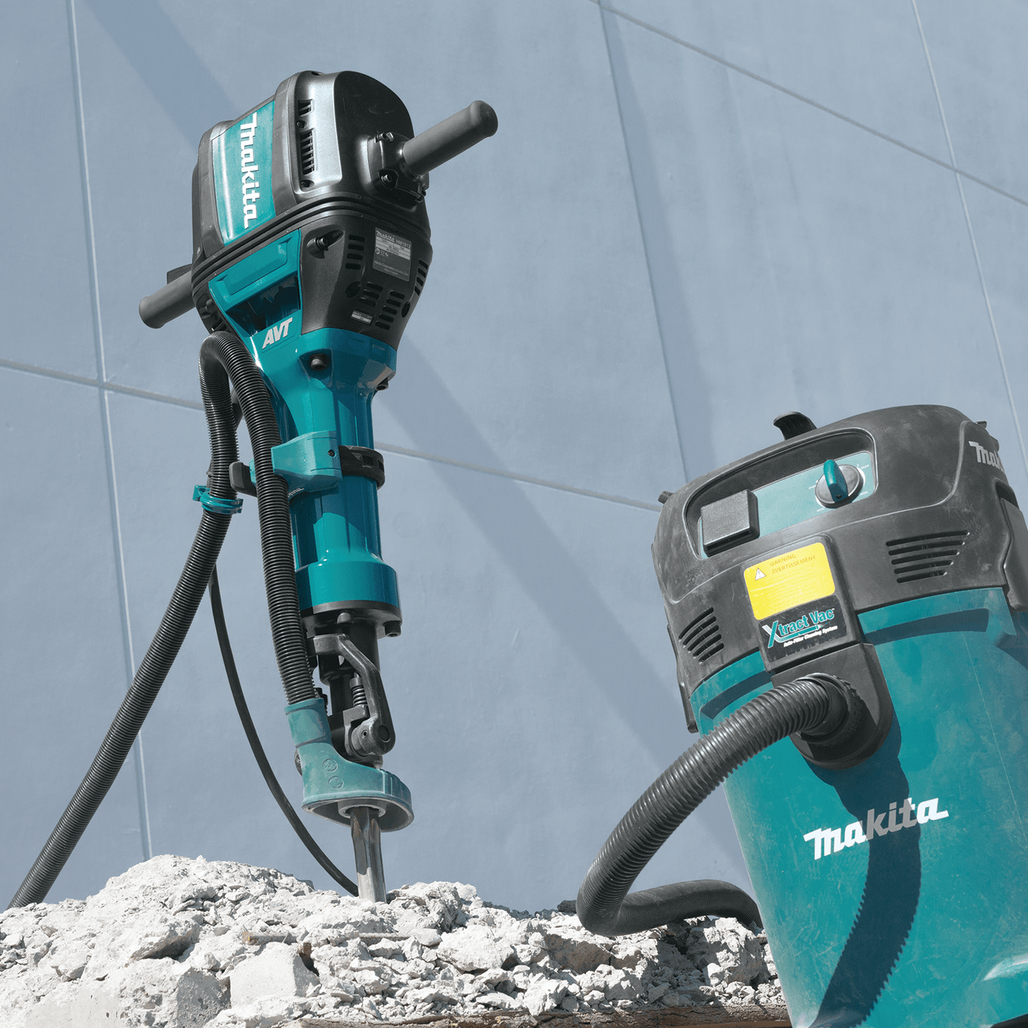 Makita 70 lb Breaker Demolition Hammer accepts 1‑1/8" Hex bits - HM1812 SSLMEGA