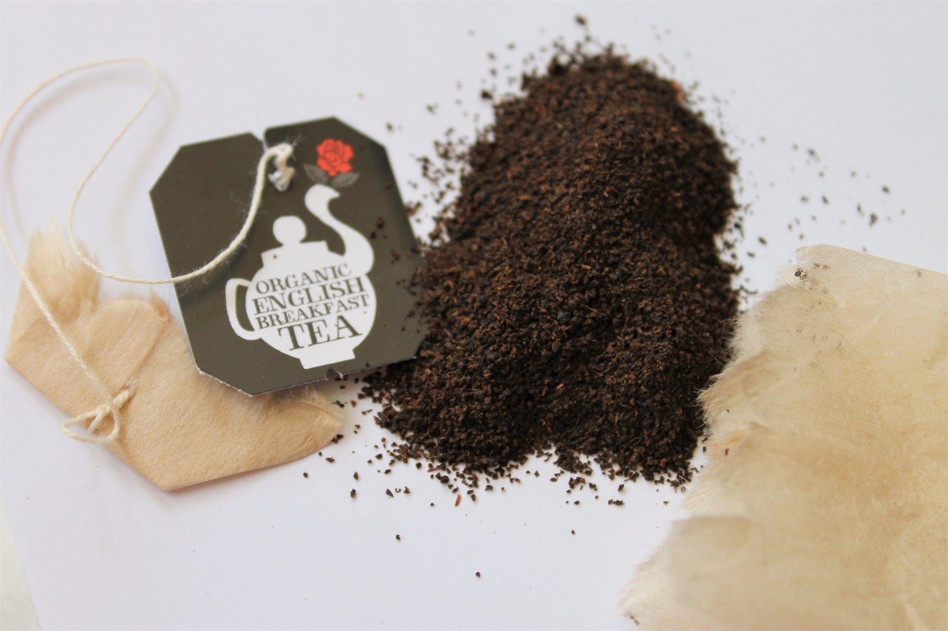 Clipper Organic Earl Grey and English Breakfast Tea (20 Tea Bags) infused with citrusy Bergamot, to make an especially delicate and refreshing blend-5021991941580 Hannah's Variety Store
