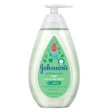 Johnson's Bedtime Baby Bath with Soothing NaturalCalm Aromas, Hypoallergenic & Tear Free Formula, 13.6oz - 38137117474 Pie's Variety Store