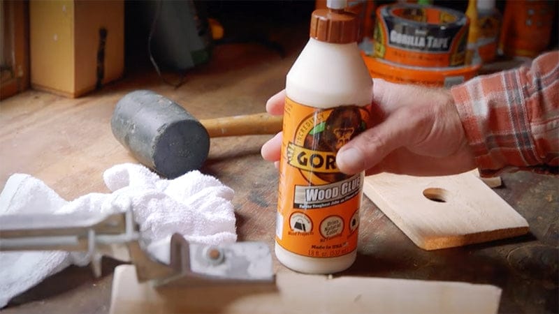 Gorilla Wood Glue, Stronger, Faster Wood Glue with Shorter Clamp Time. Ideal for Building, Carpentry or Hobby Projects Using Any Type of Wood MEGA