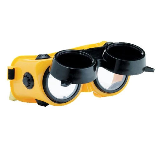 Tolsen Welding Goggles Eye protection glasses. Suitable for the realization of welding. Made of high impact resistant polycarbonate. Sides of yellow PVC, which adapts to the contour of the face-45075
